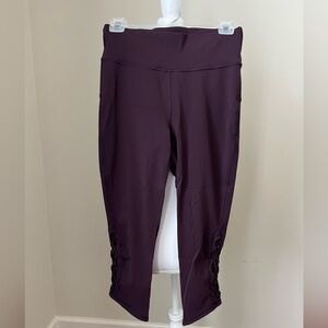 Lululemon women's deep purple cropped leggings-8